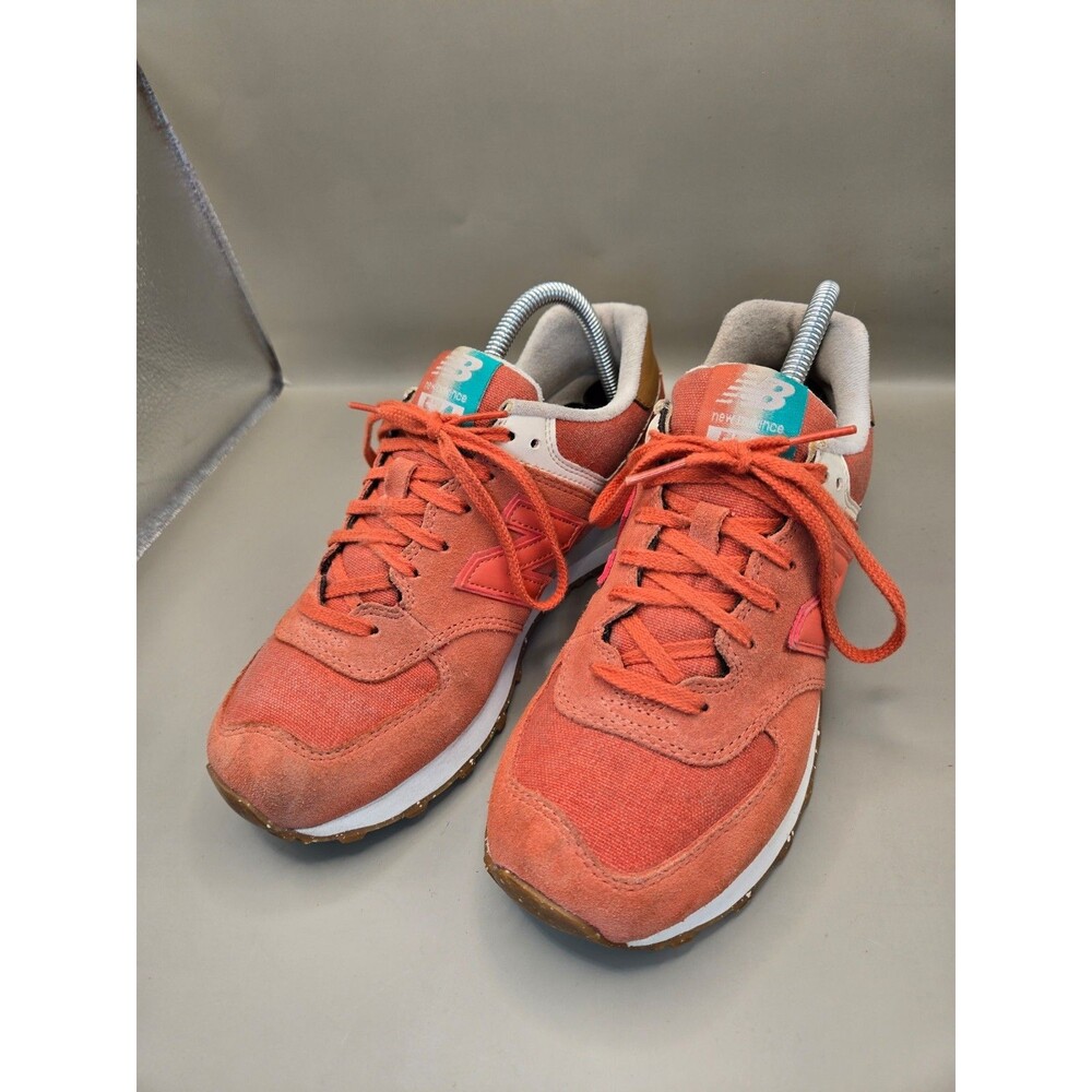 New Balance 574 Shoes Womens 8.5 B Global Surf Gum Suede Casual Classic Sneakers - Picture 4 of 8